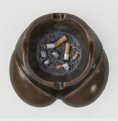DualCheek™ Artisan Ashtray